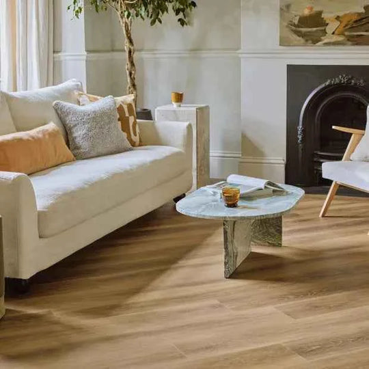 Esker Oak, Amtico Form, Sample