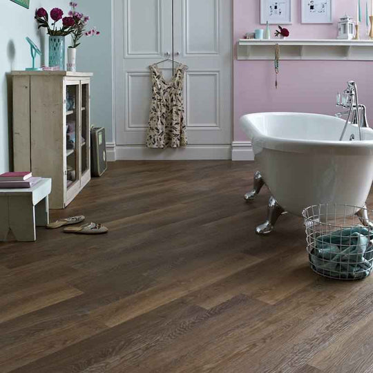Mid Limed Oak Karndean 915mm x 152mm / £31.99 m2