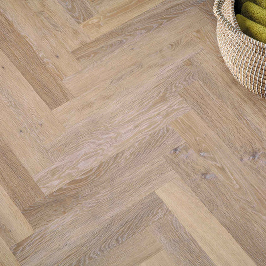 Rose Washed Oak Karndean 457mm x 76mm / £42.99 m2