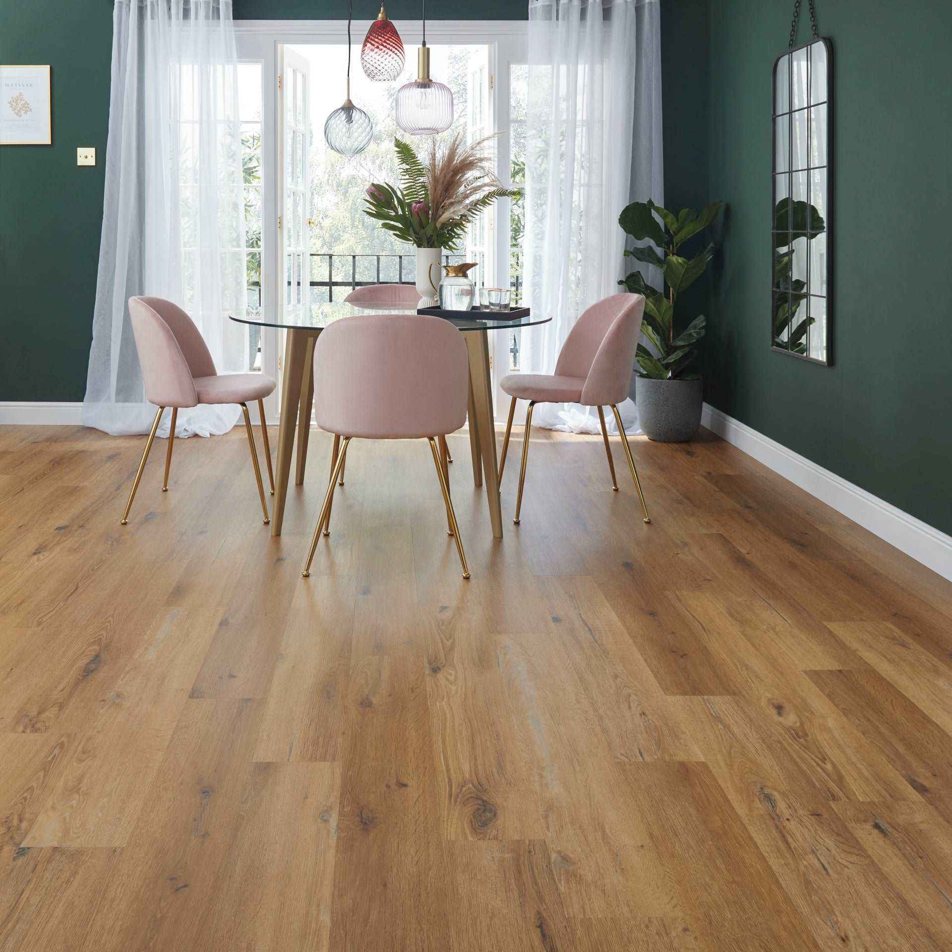 Traditional Character Oak Karndean 915mm x 152mm / £32.04 m2