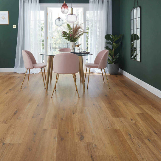 Traditional Character Oak Karndean 915mm x 152mm / £32.04 m2