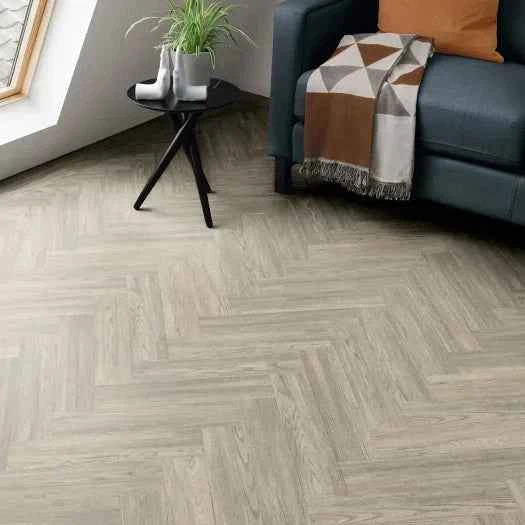 Amtico First Heron Oak in Parquet £39.99m2