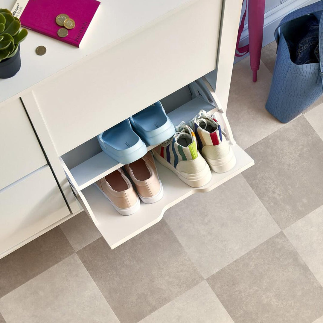 Pampas, Amtico Spacia, Sample