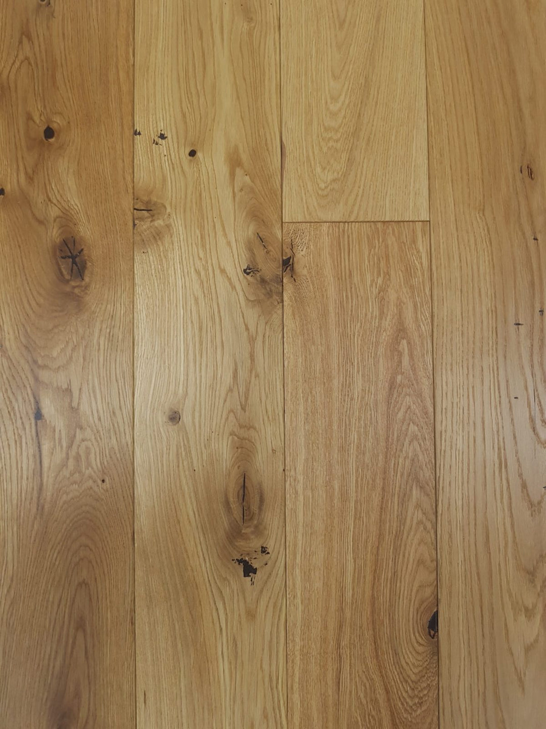 Engineered Oak Brushed & Matt Lacquered Rustic 125x400-1200mm £36.58m2