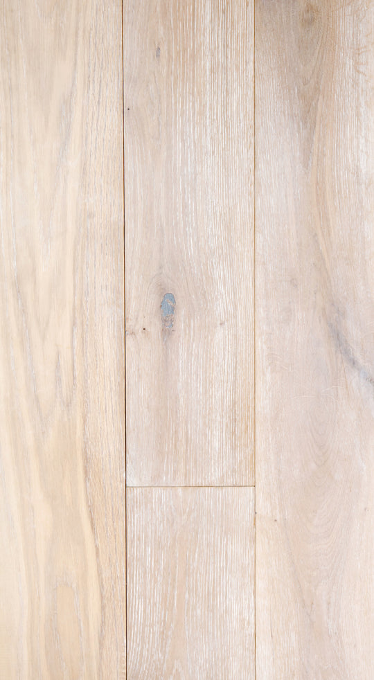 Structural Engineered Oak ABCD Brushed & White Oiled 190x1900mm £52.26m2