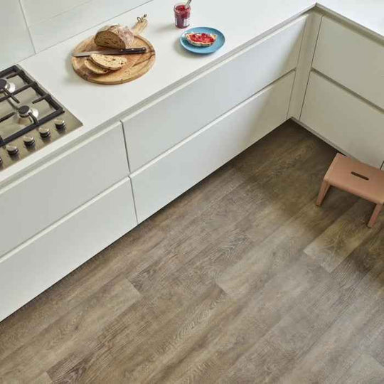 Granary Oak, Amtico Spacia, Sample