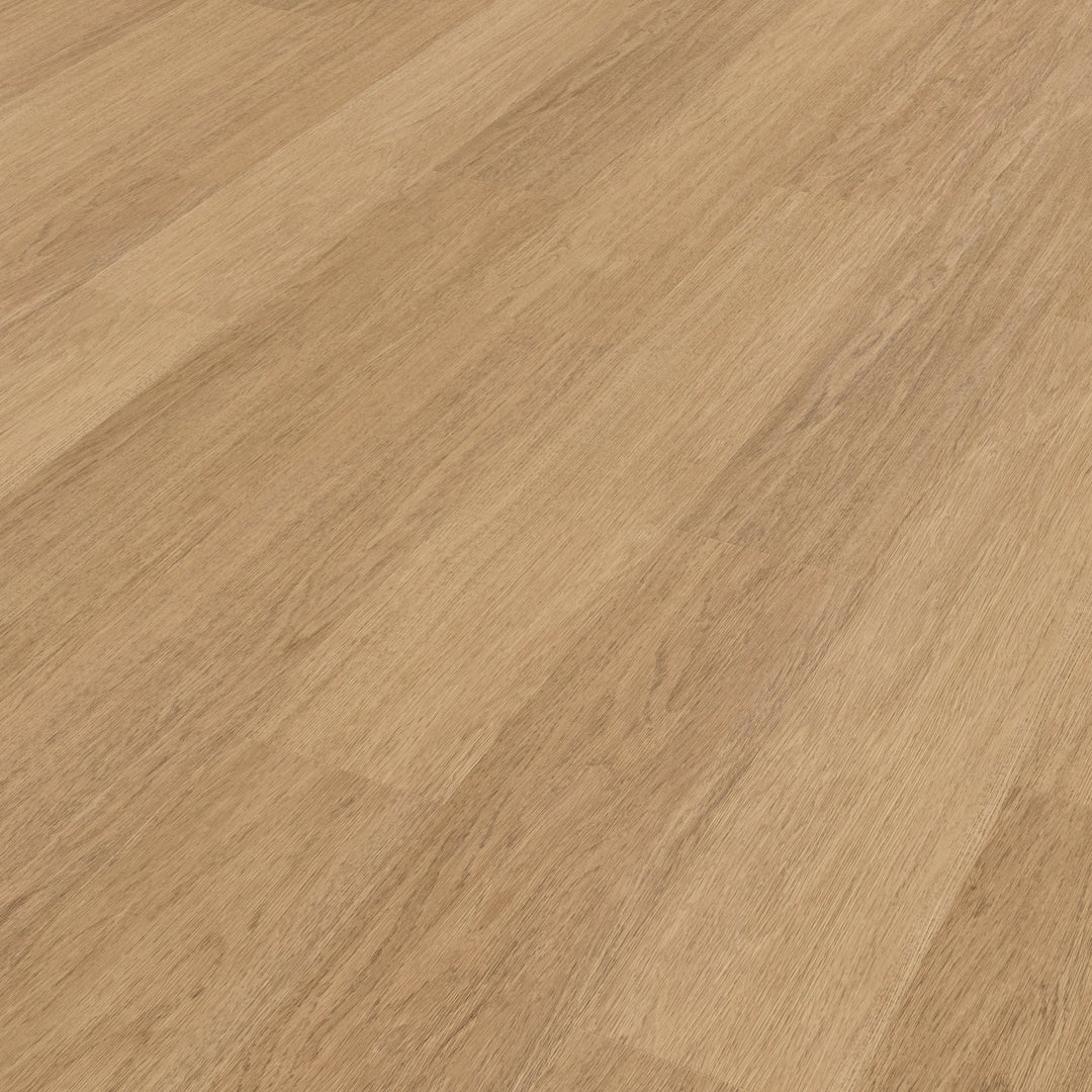 Natural Studio Oak 915mm x 152mm / £31.99 m2