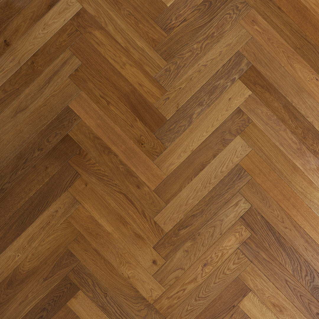 Chesterfield Oak wooden parquet floor with a herringbone pattern