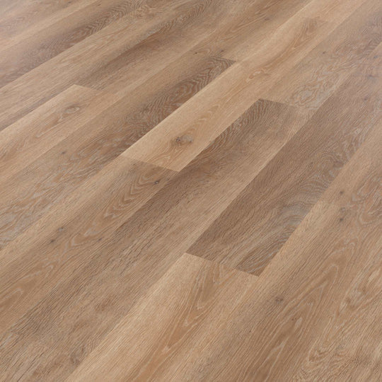 Pale Limed Oak 915mm x 152mm / £31.99 m2