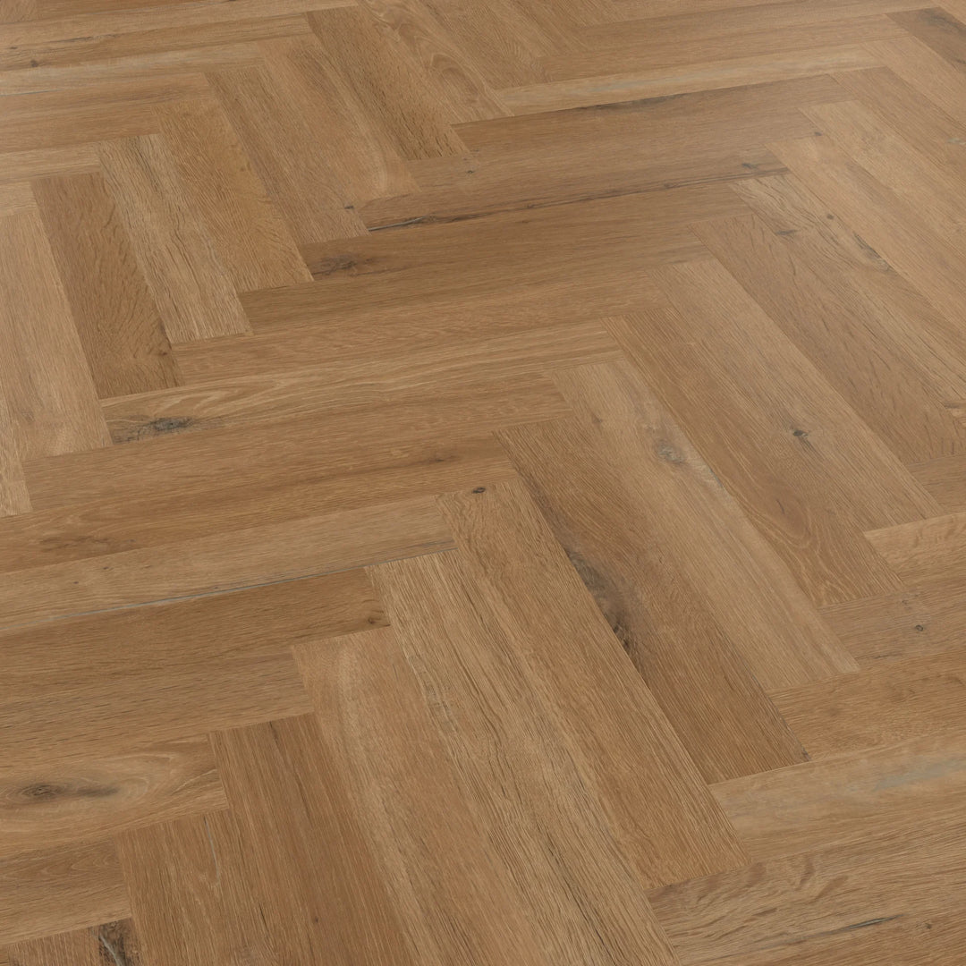 Traditional Character Oak 457mm x 76mm / £42.99 m2