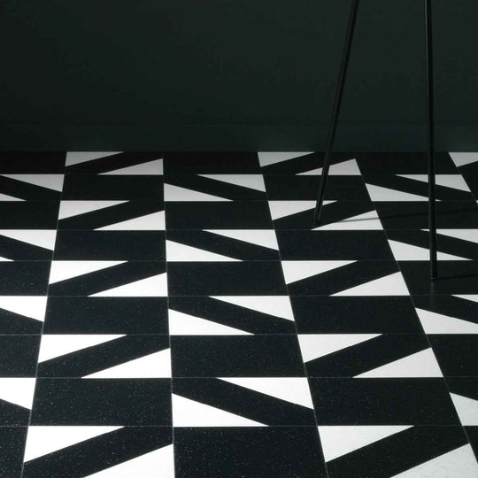 Glint Void, Amtico Signature, Sample