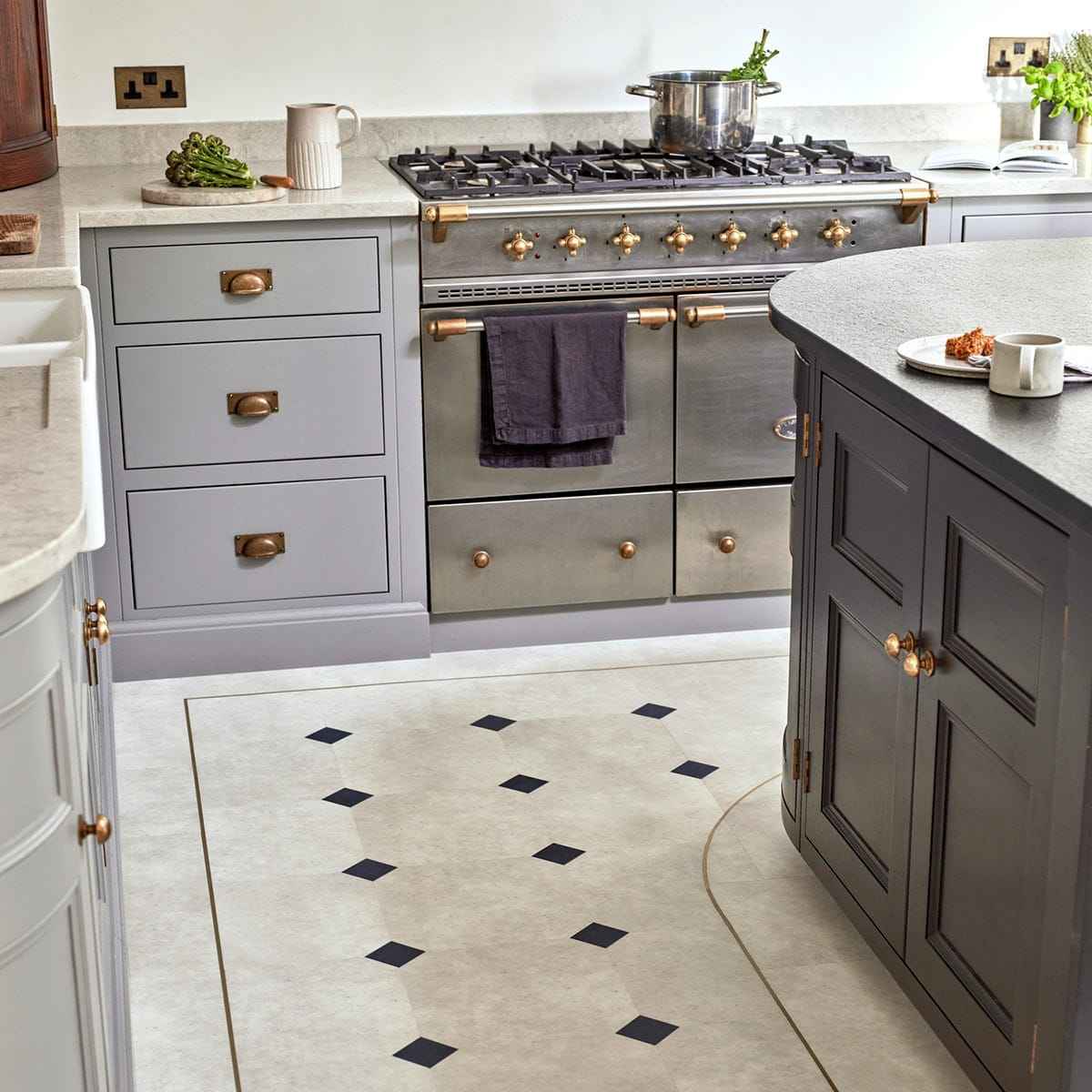 Waterloo Concrete, Amtico Signature, Sample
