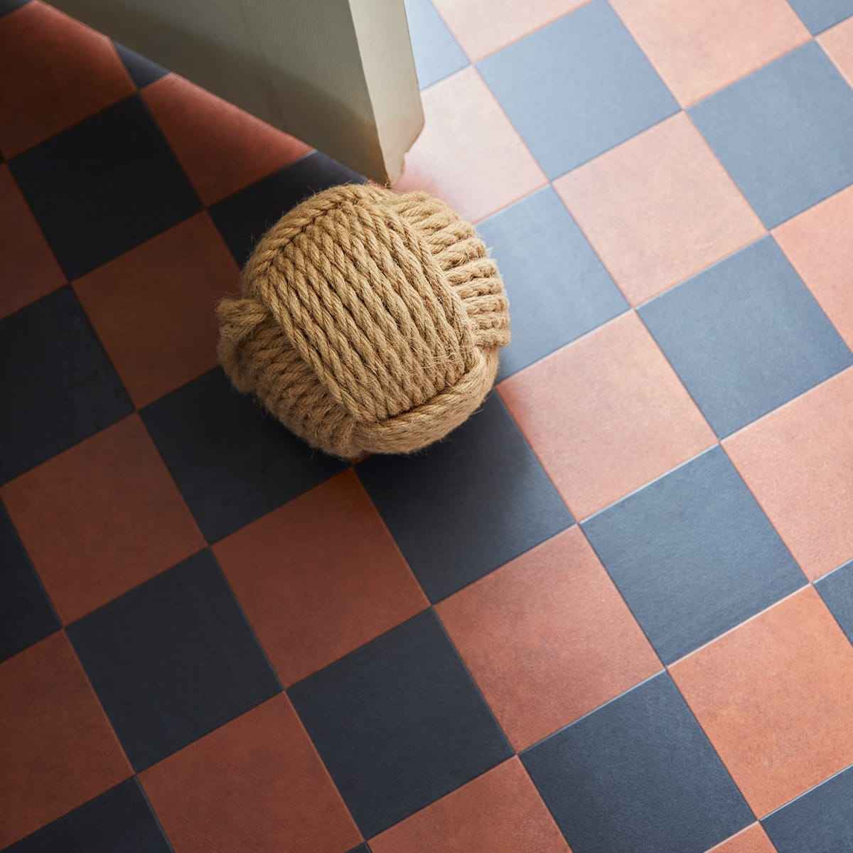 Chequer Queenside, Amtico Decor, Sample